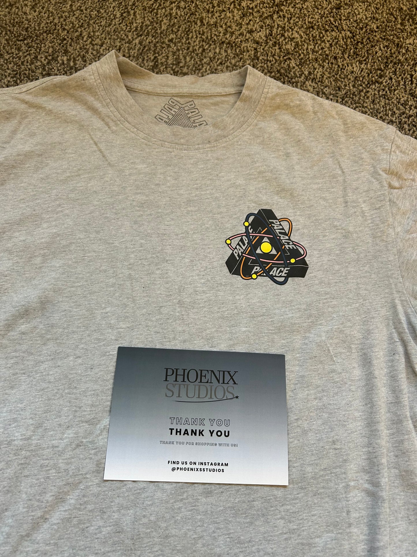 Palace 'tri atoms' t shirt grey
