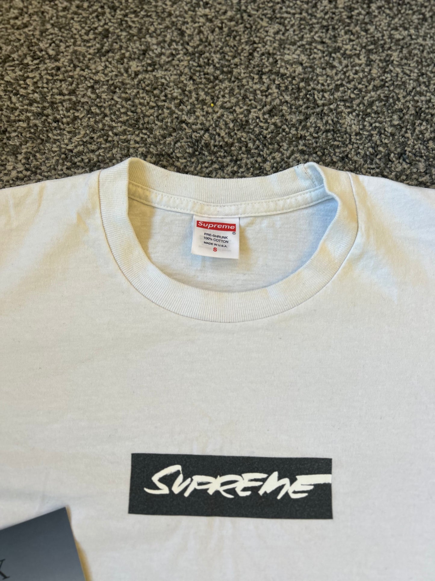 Supreme 'Futura' box logo t shirt